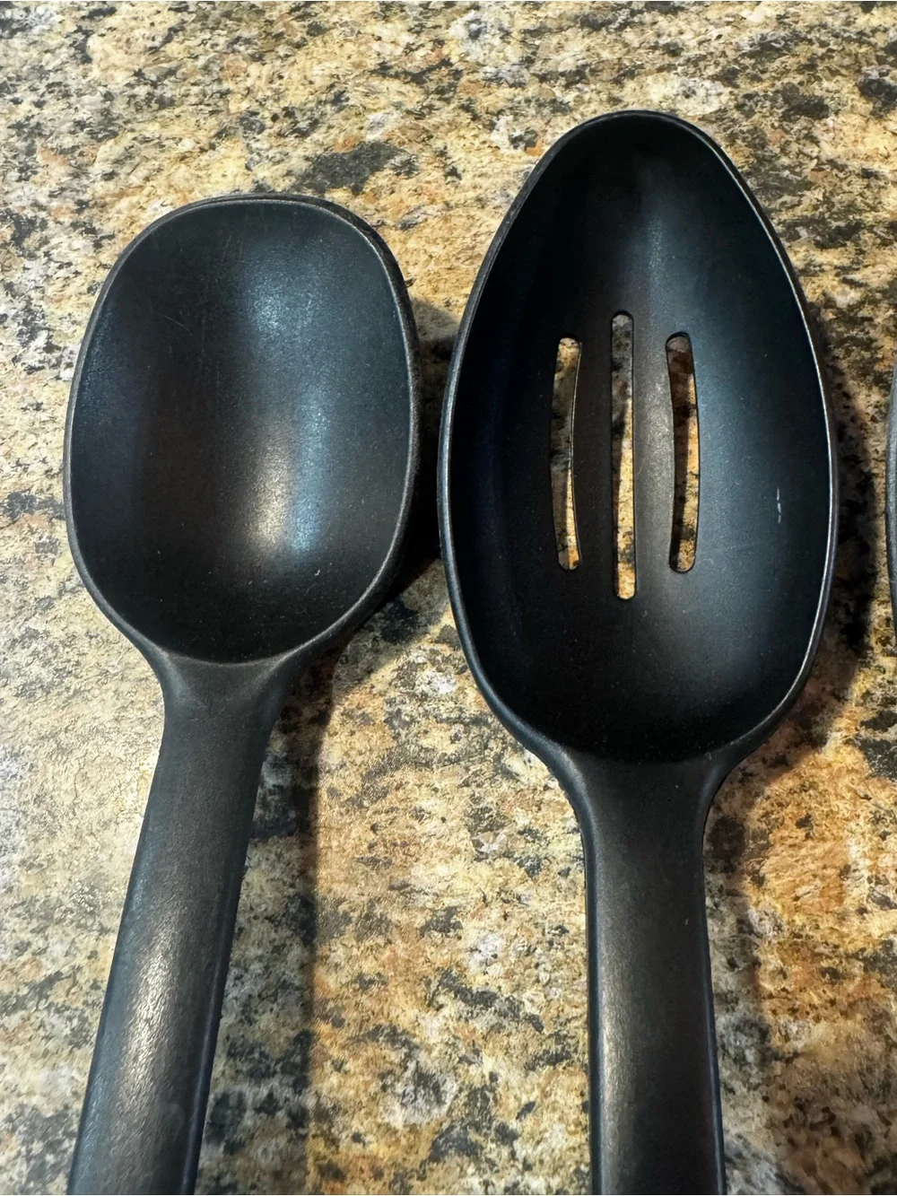 Lot Of 4 Pampered Chef Kitchen Utensils Basting Spoon, Small Turner, Flipper